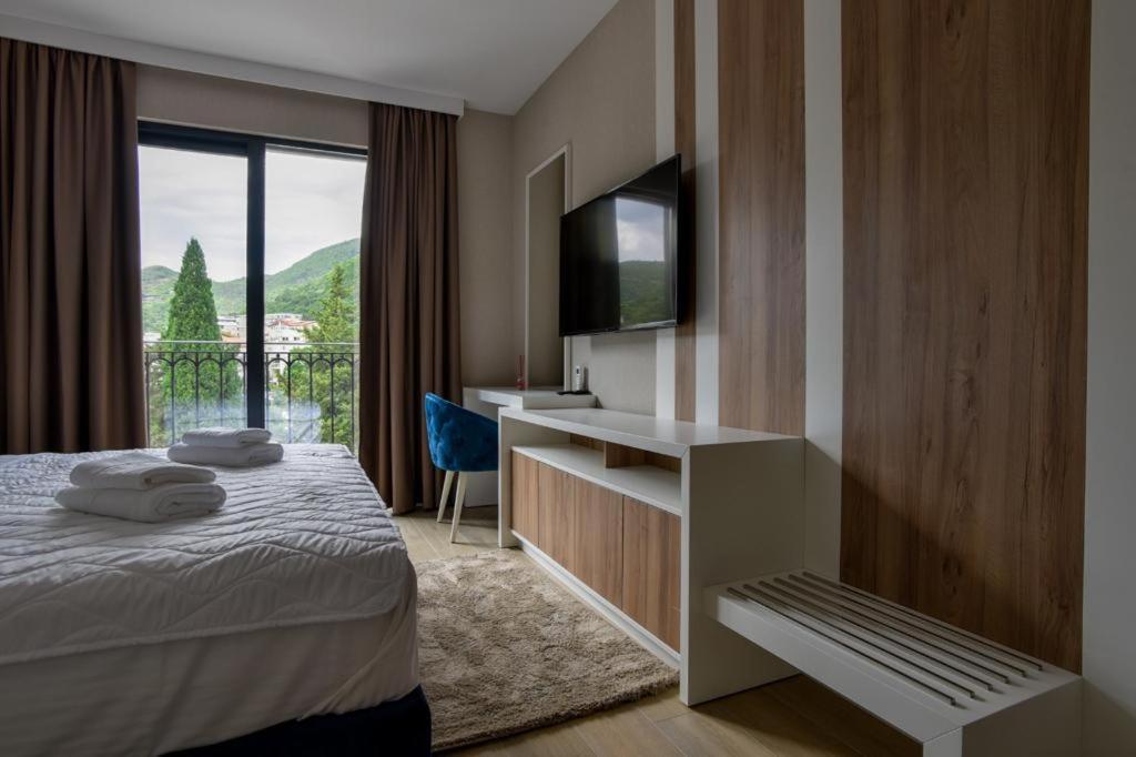Mini Pasha 4* Budva