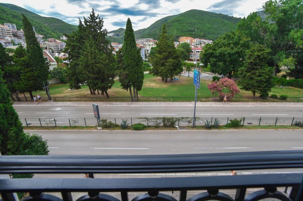Mini Pasha Hotell 4*